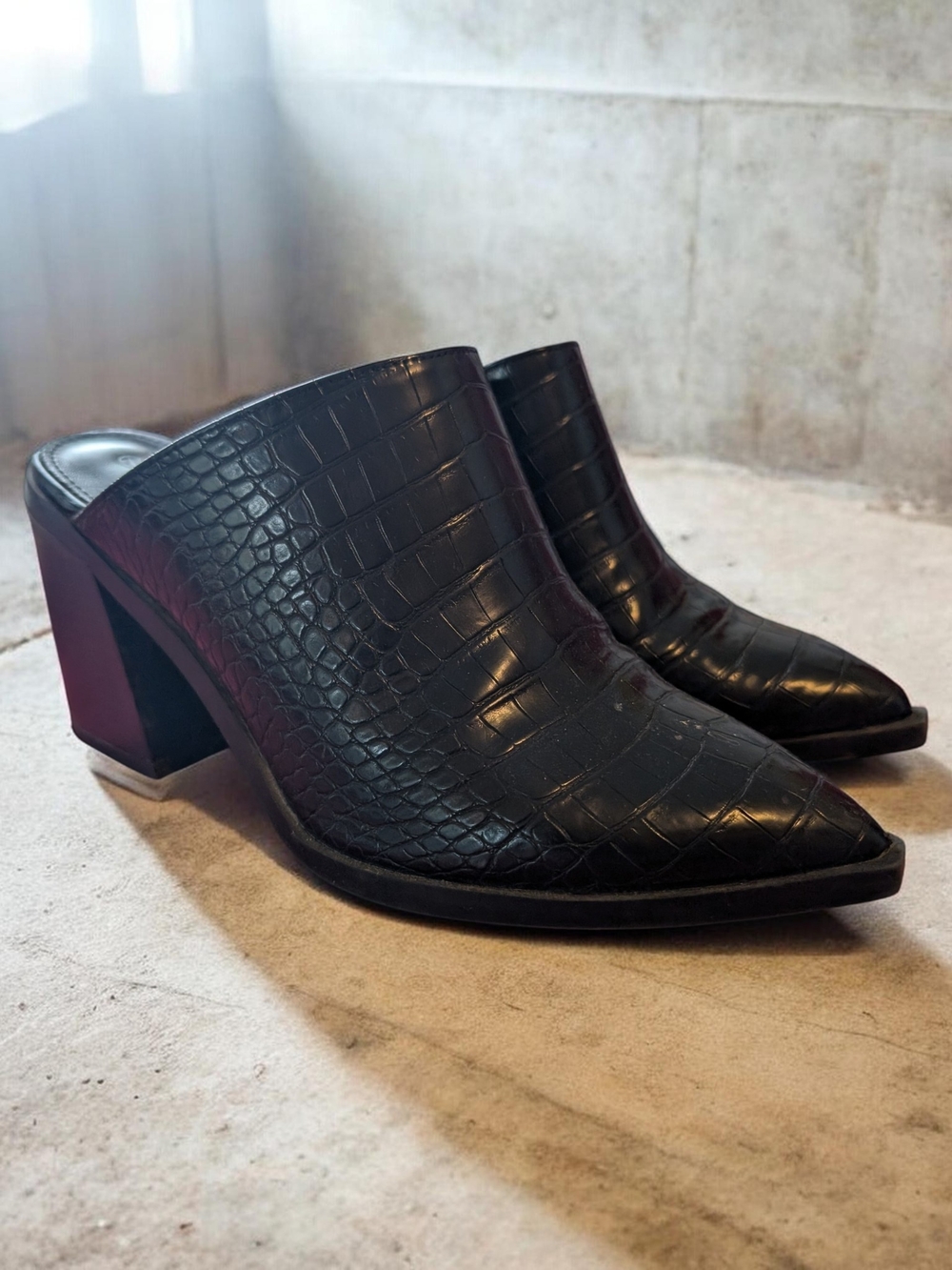 Pointed Croc-Embossed Mule Heels in Black 7.5.  ** 2 For $50